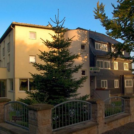 Hotel Haus Oberland Masserberg Exterior foto